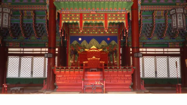 Interior of Geunjeongjeon, a traditional Korean palace with ornate decorations, Gyeongbokgung Palace