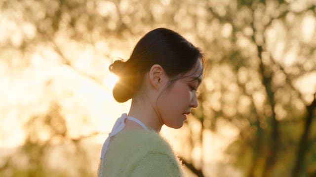 공원에서 다투는 여성