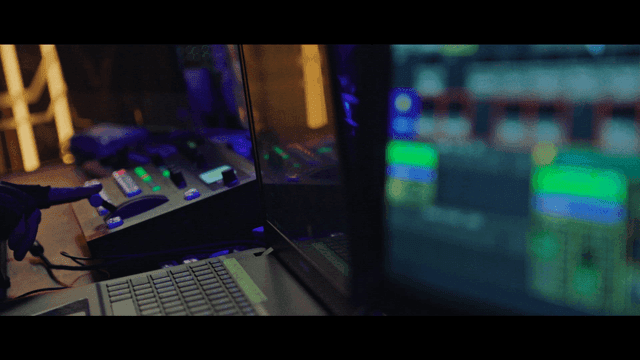 다채로운 인터페이스의 제어 패널