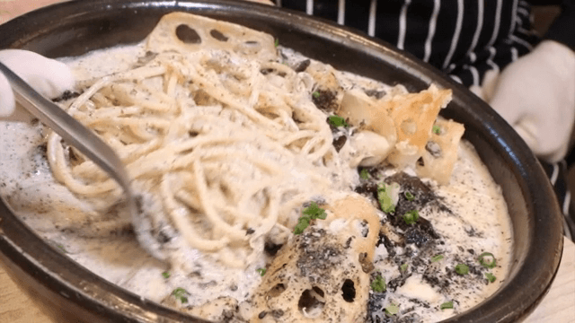 Creamy pasta with black seasame and lotus root