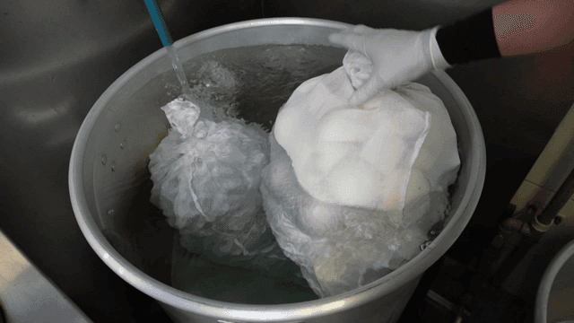 큰 냄비에 넣는 육수 주머니