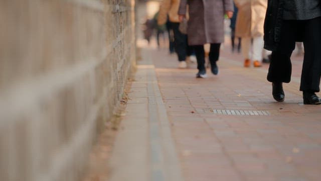 인도에서 걷는 사람들