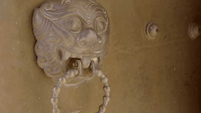 전통 한국 문고리 디자인