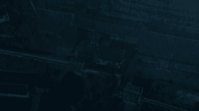 비 내리는 전통 한옥