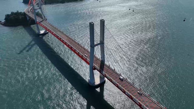 Bridge spanning over a wide river