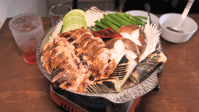 Chicken stew with grilled chicken and vegetables