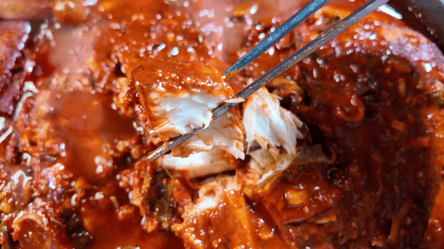 Spicy braised fish with rich sauce