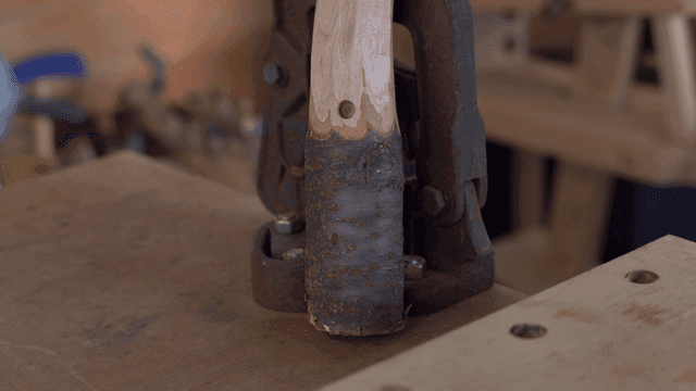 테이블 위 목공 도구의 클로즈업