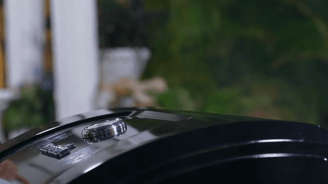 온도계가 있는 그릴