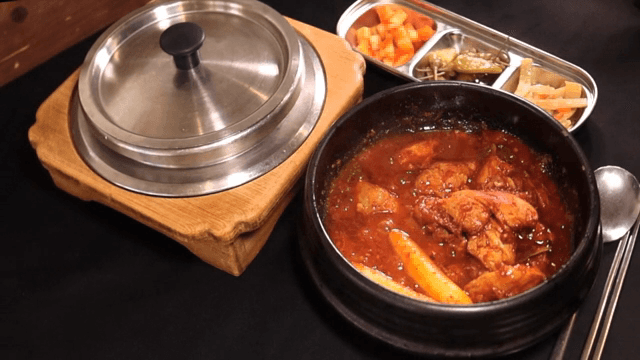 Korean spicy braised chicken with side dishes