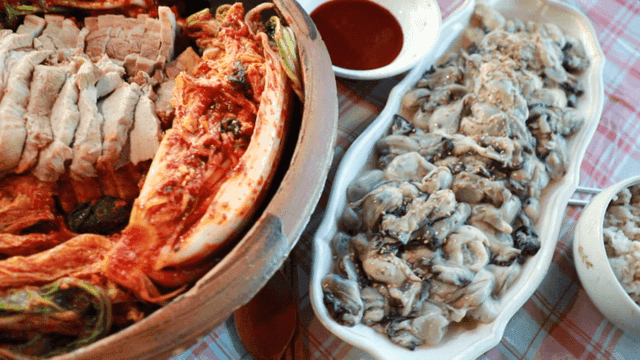 Korean dish with kimchi and boiled pork