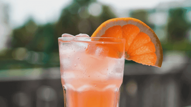 Refreshing citrus cocktail with ice.