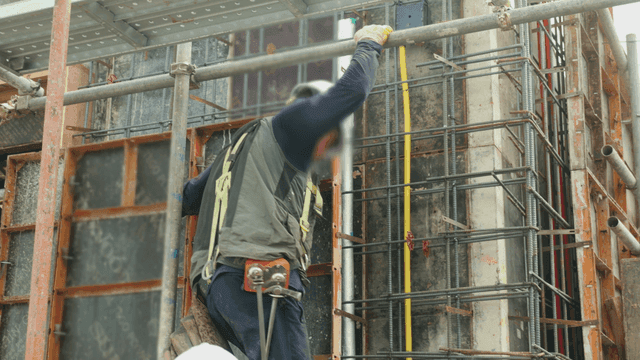 Construction worker at a building site