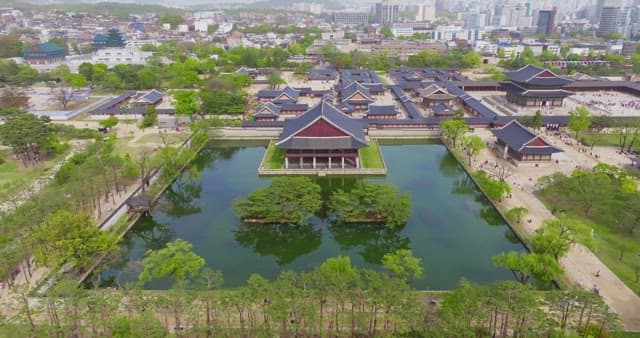 Gyeongbokgung Palace with a pond