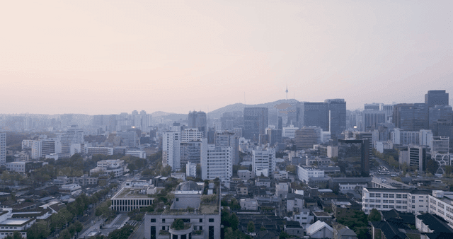 새벽의 도시 전경