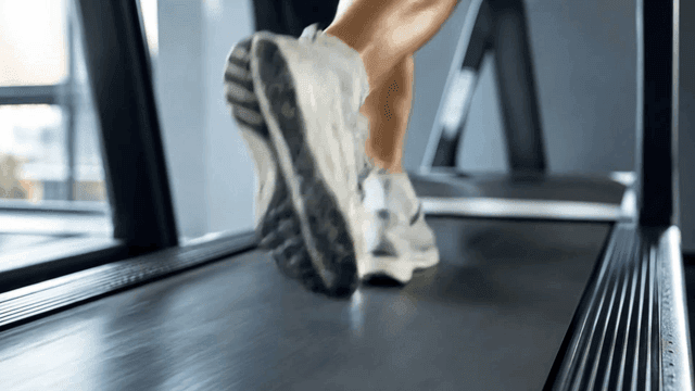 Shoes for running on treadmill indoors