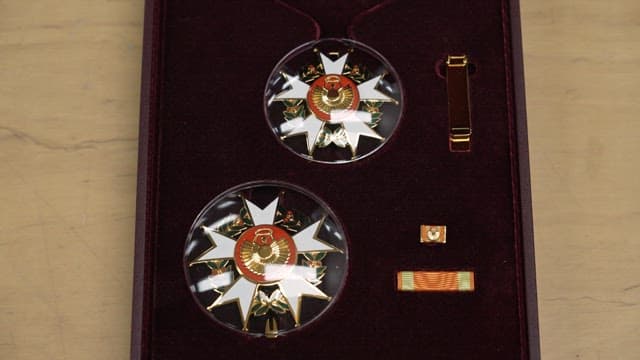 Order of Sport Merit displayed in a velvet case awarded to outstanding athletes