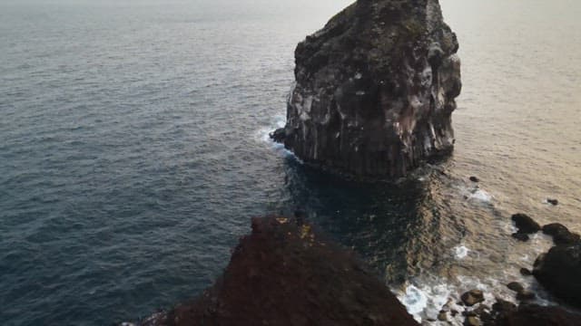 험준한 해안 풍경