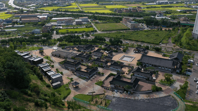 전통 한국 마을과 도시 풍경