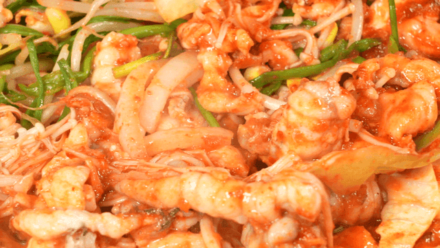 Spicy pufferfish bulgogi with vegetables