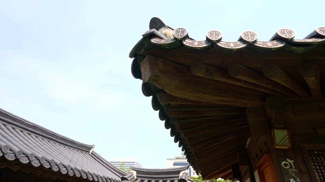 Eaves of a Korean traditional house under a clear sky