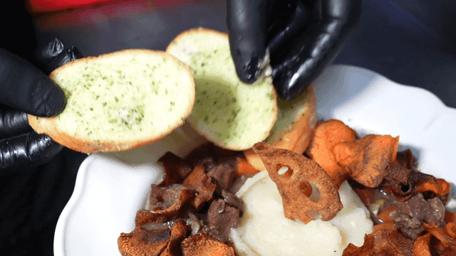 Beef Bourguignon with Bread and Chips