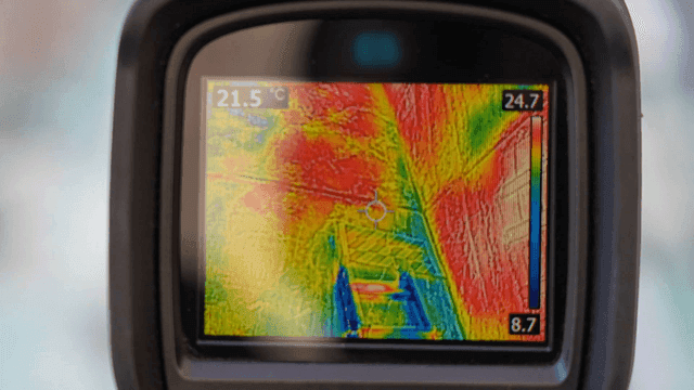 Thermal camera displaying temperature variations