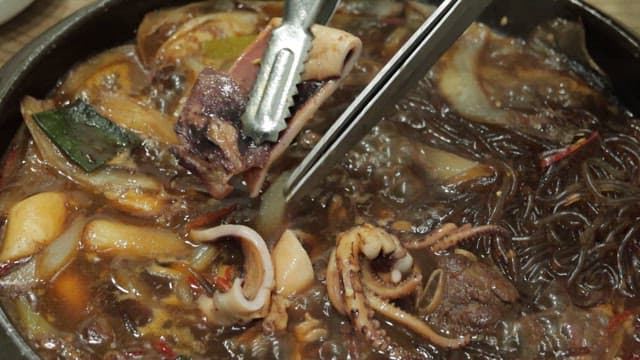 간장 해물찜에 들어간 당면 사리