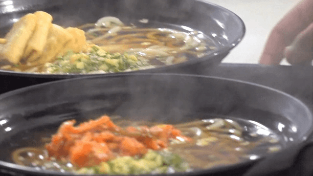 김치와 어묵이 들어간 우동