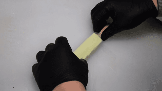 Wrapping ice cream in rice paper
