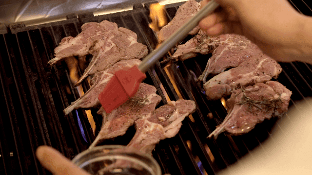 Grilled Lamb Ribs with Rosemary Sauce Brushed with Sauce