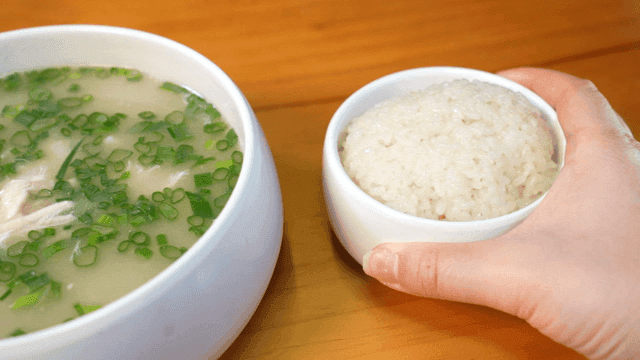 Chicken kalguksu served with rice