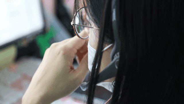 Consultant working at a desk with concentration
