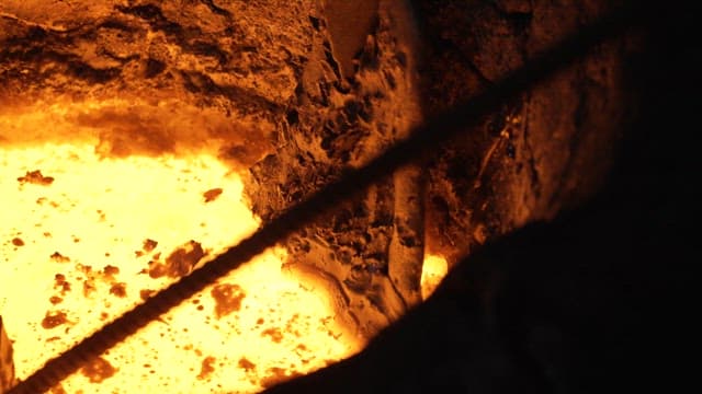 Molten metal boiling in a furnace