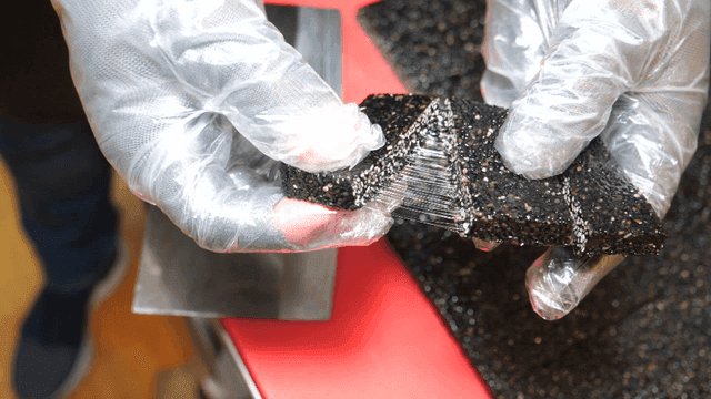 손으로 찢는 강정