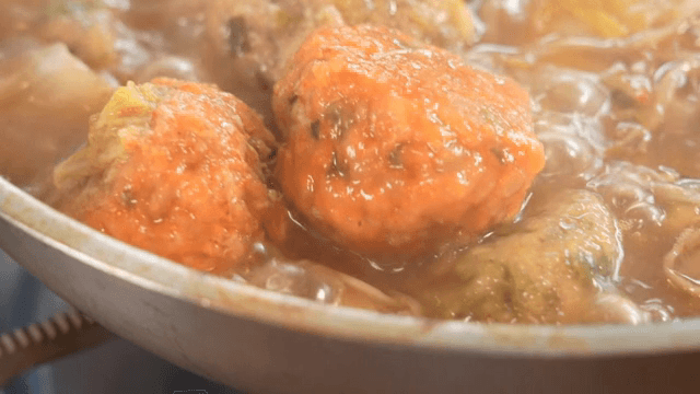 Dumplings in Korean hot pot