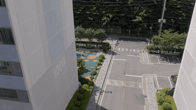 아파트 건물과 조용한 거리