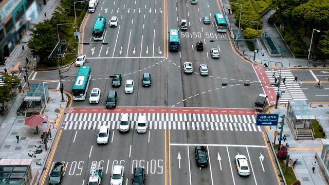 Intersection with lot of traffic