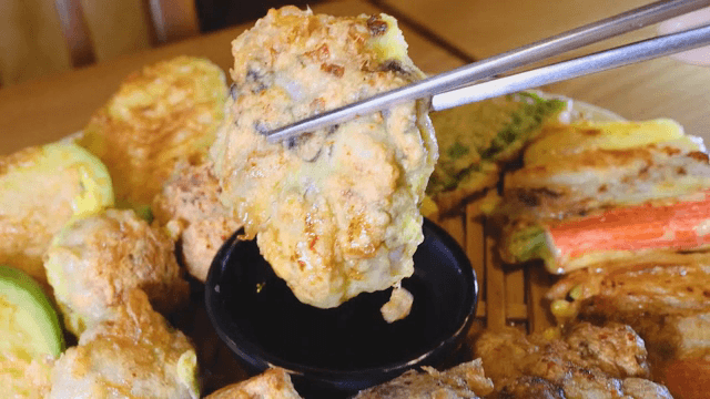 간장에 찍은 모듬전