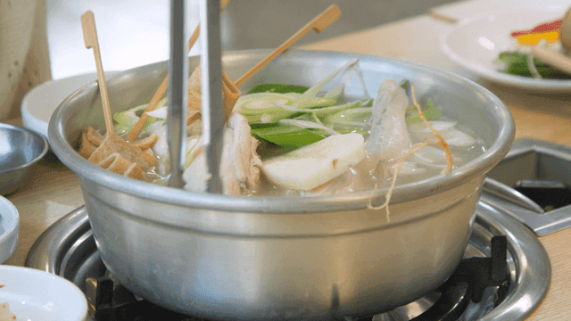 Whole chicken with various ingredients