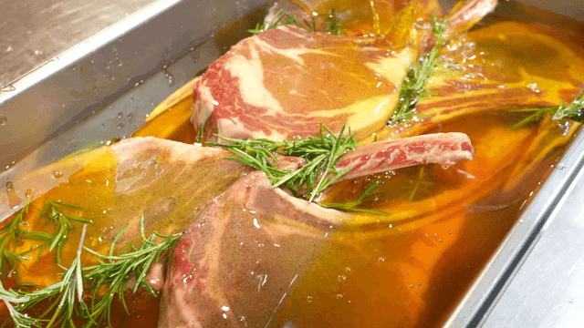Beef marinated in oil with herbs