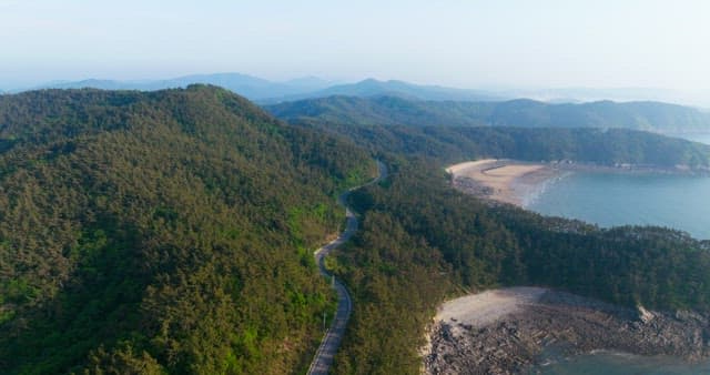 Winding Road between the Coast and Green Mountains