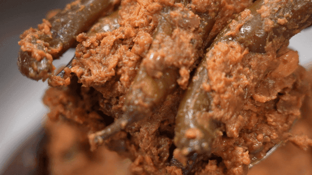 된장 양념된 고추 장아찌