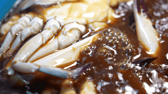 Soy sauce marinated crab