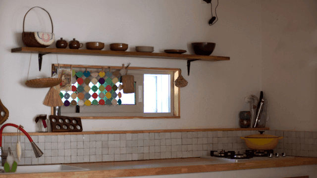 장식이 있는 아늑한 주방