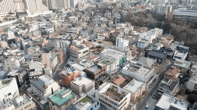 밀집된 도시 지역의 항공 뷰
