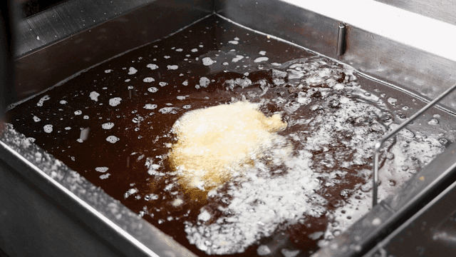 Pork cutlet fried in hot oil