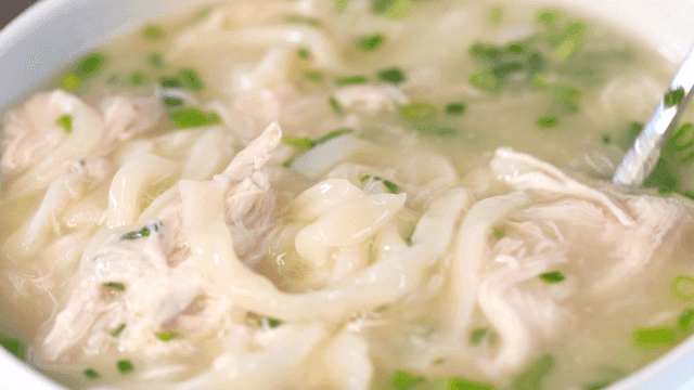 Chicken kalguksu in bowl