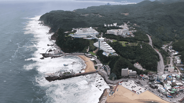 Coastal resort with ocean waves