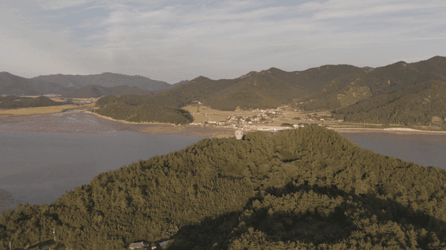 Scenery of mountains and villages